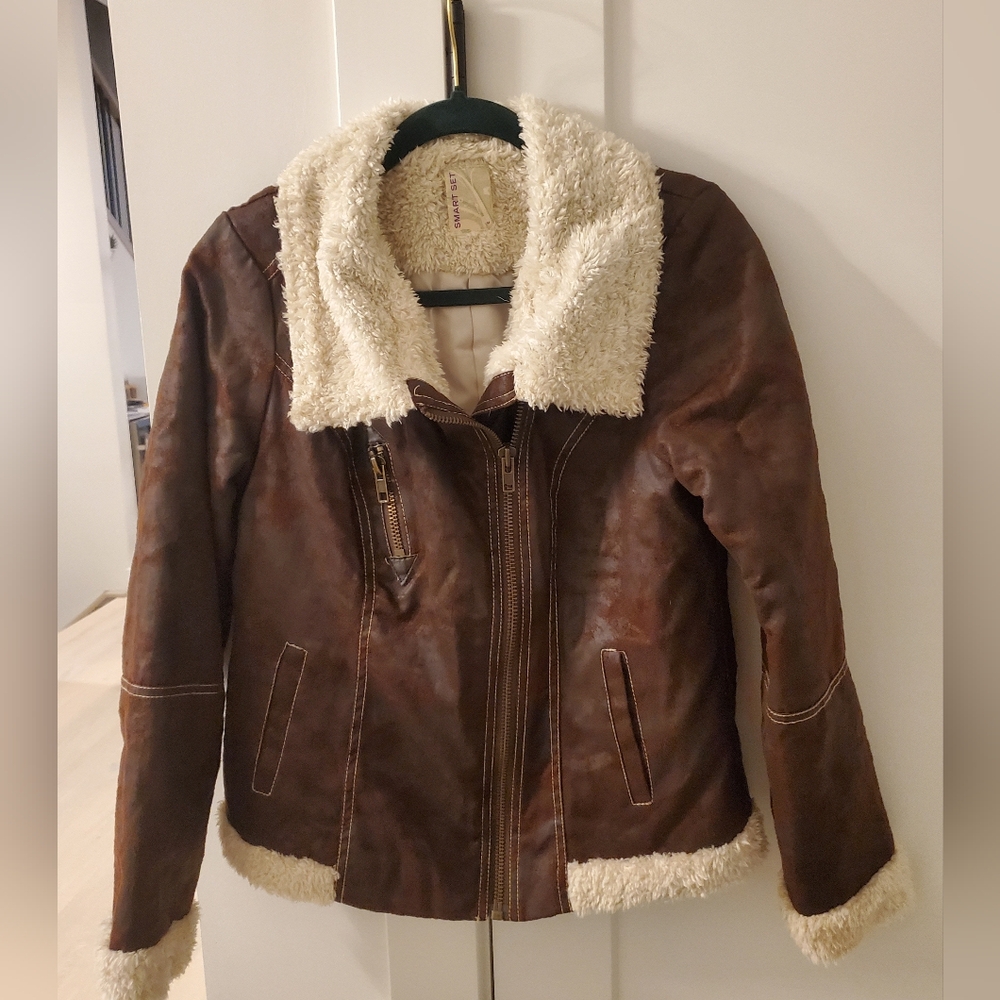 Vintage Brown Shearling-Faux Leather Lined Women's Jacket Smart Set Sz.Med.